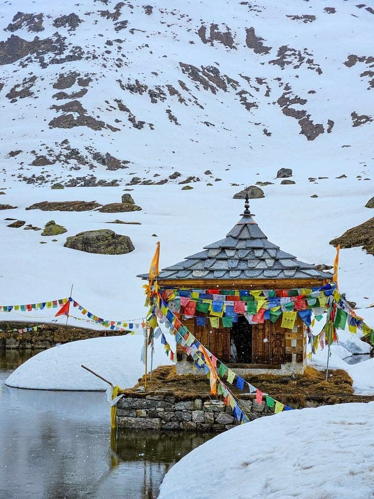 Kinnaur Valley, Himachal Pradesh — Yulla Kanda: The Temple Above the Clouds