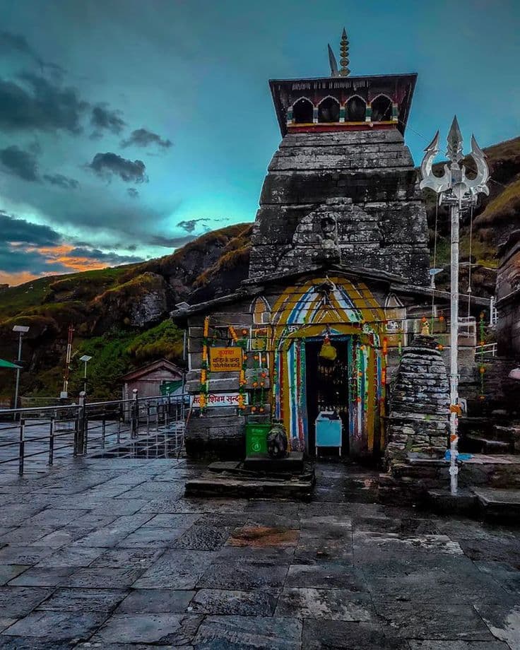 Tungnath Temple at dusk — Tungnath & Chandrashila: Above the Clouds
